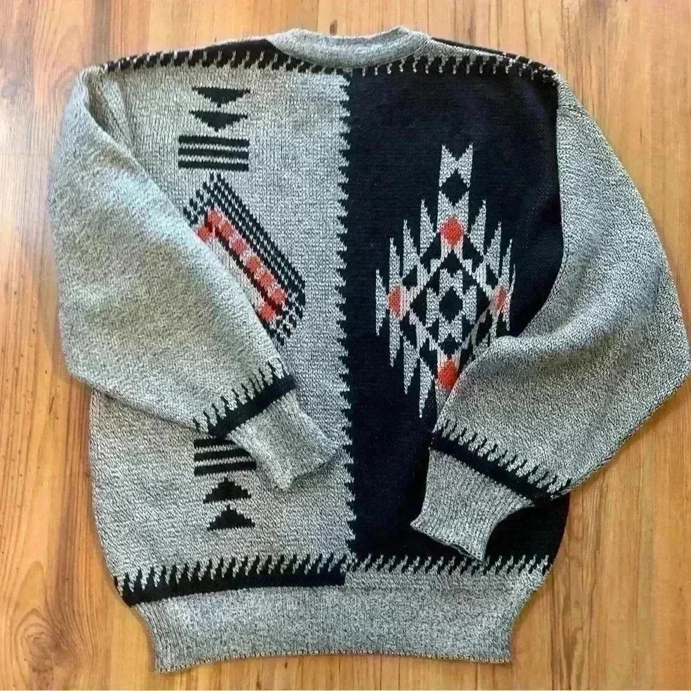 ‼️SALE‼️ 2/$25 Vintage 80s/90s Sweater - Picture 1 of 7